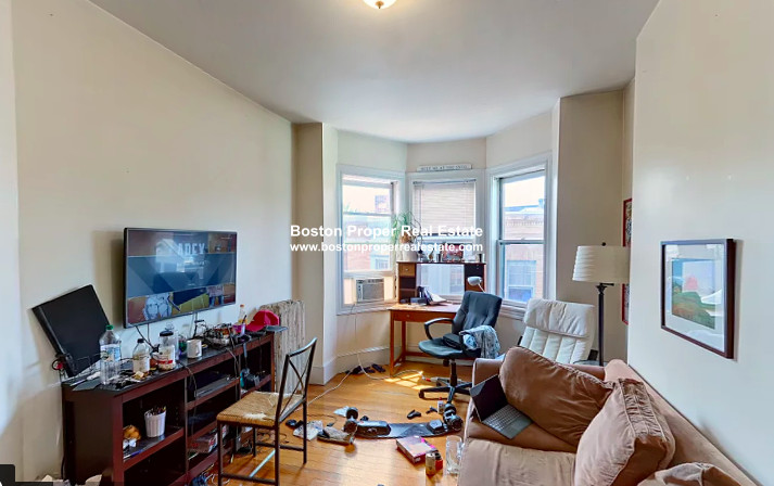 53 Joy St, Beacon Hill