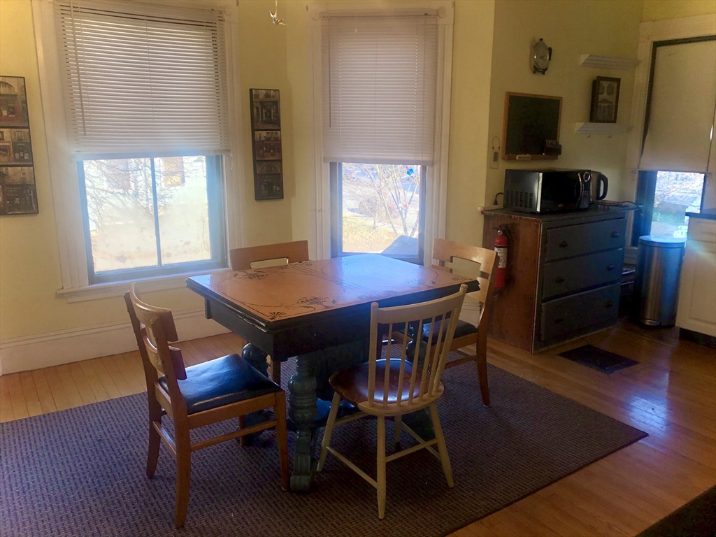 25 Harley St, Boston