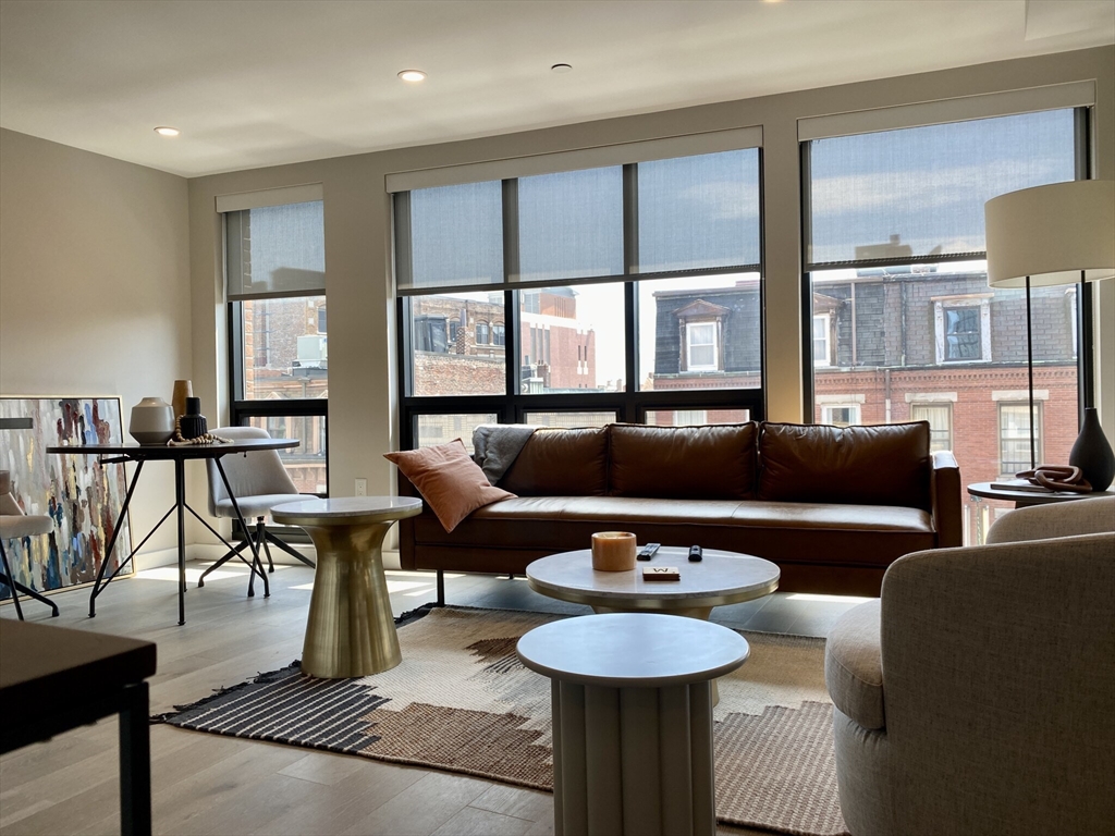 244 Hanover St, North End