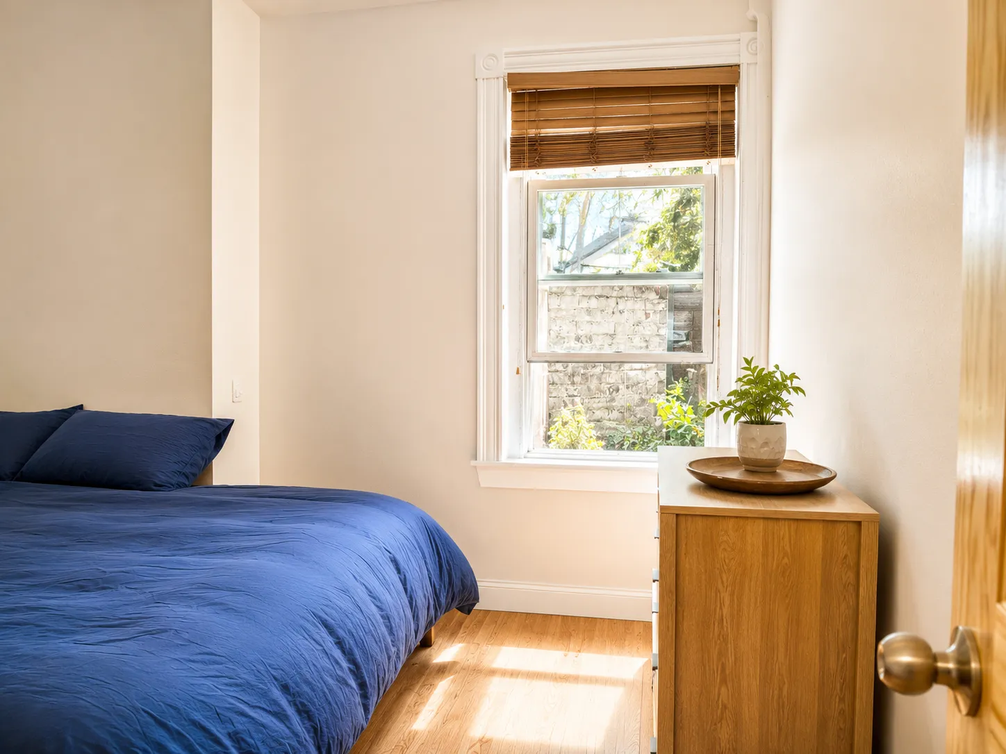 108 Myrtle St, Beacon Hill