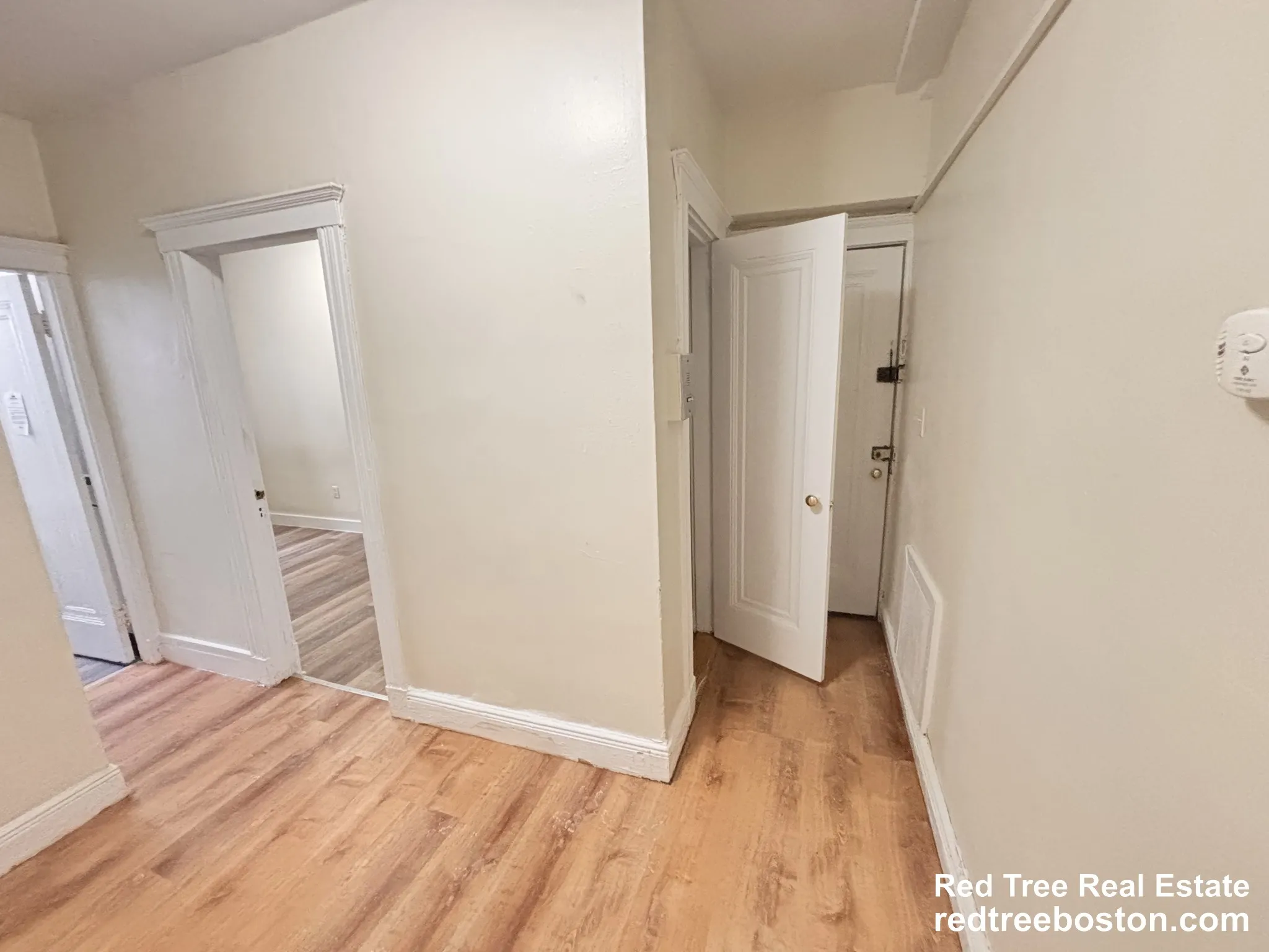 1810 Commonwealth Ave, Brighton