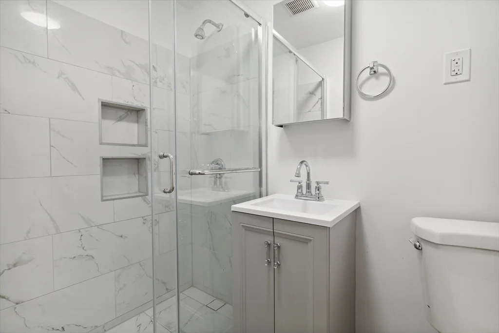 432 Marlborough, Back Bay