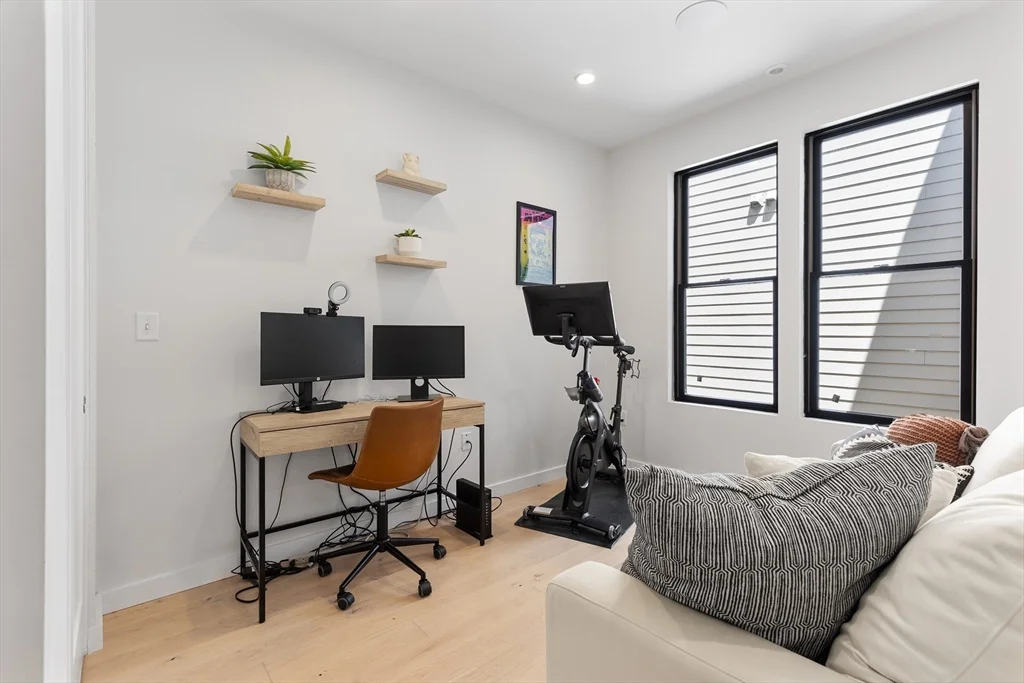 340 West 2nd St, South Boston