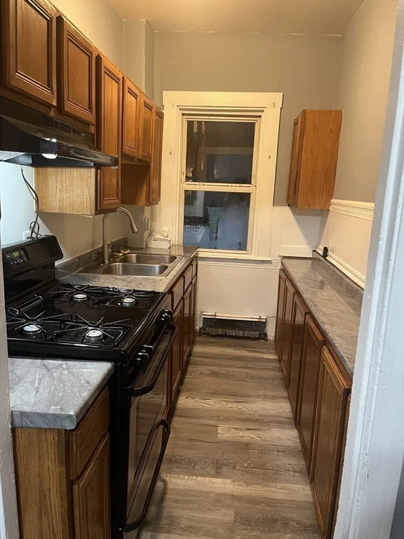 166 Purchase St, New Bedford