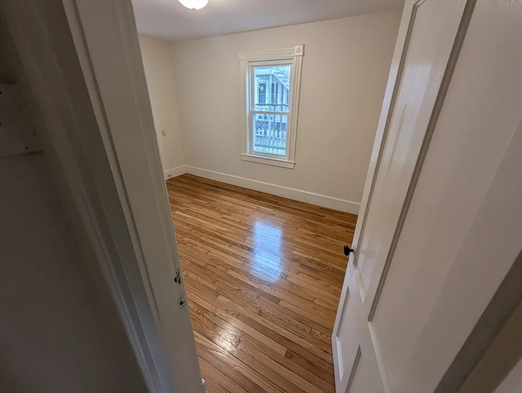 112 King St, Northampton