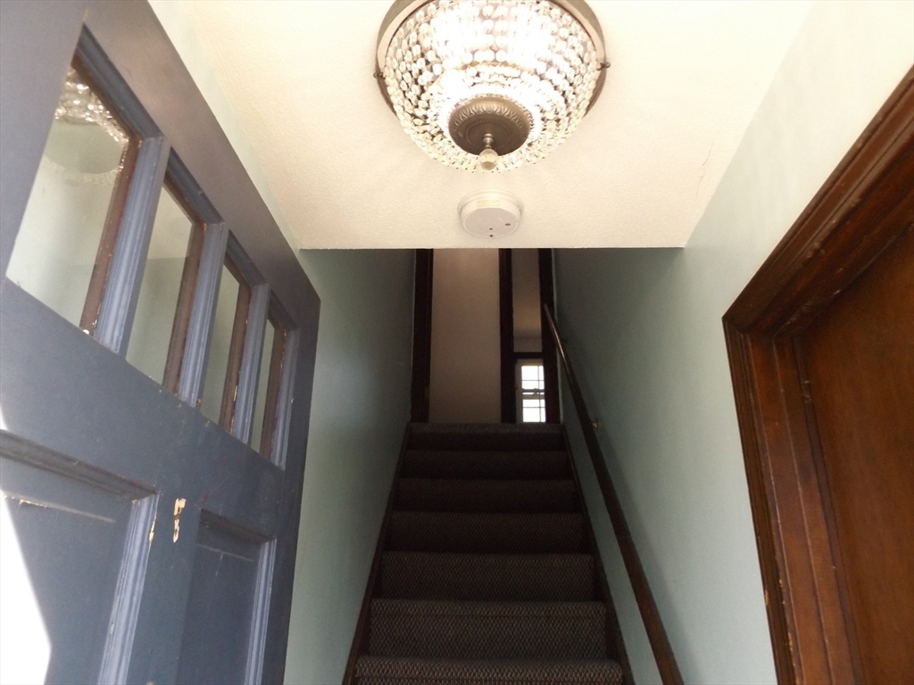 28 Greenwich St, Attleboro