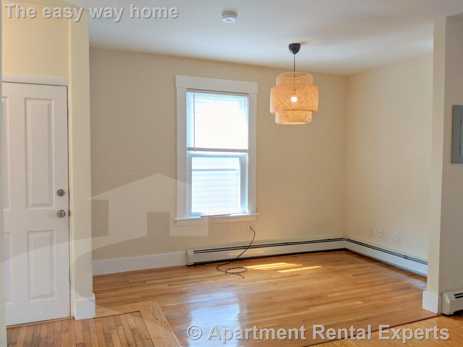 397 Washington St, Ward Two