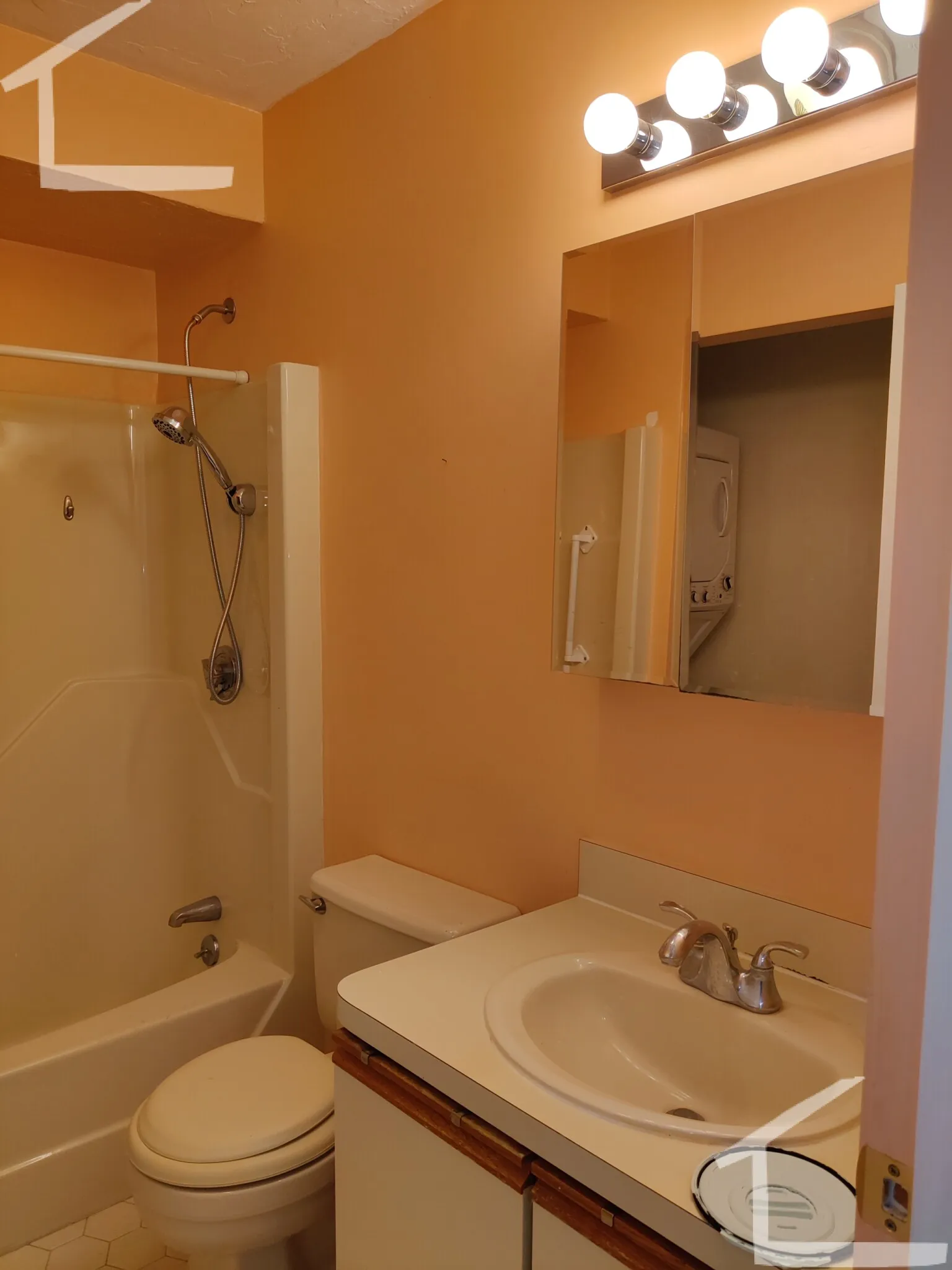 1301 Lagrange St, West Roxbury