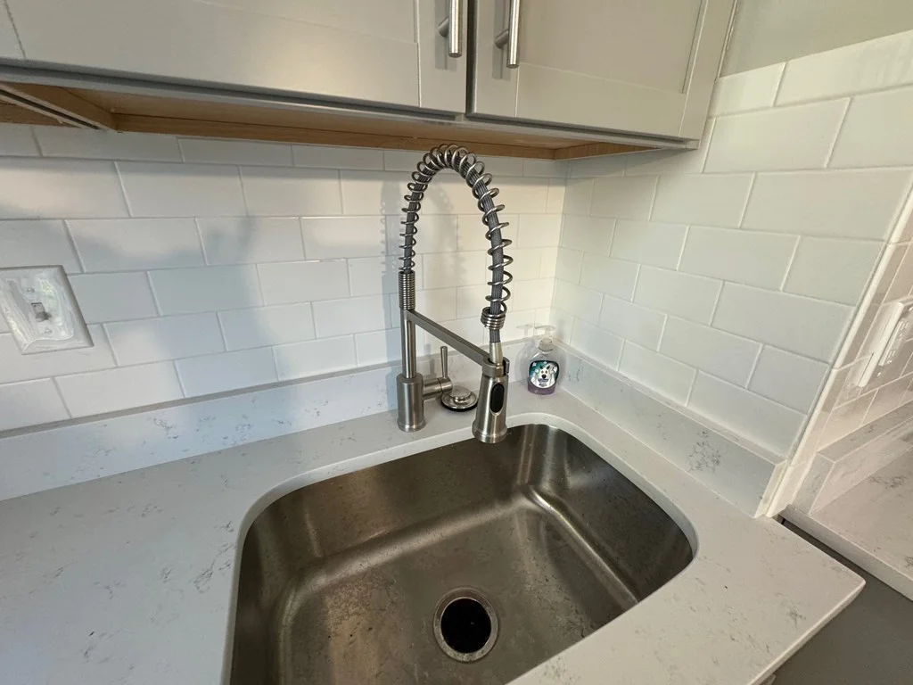 61 Gates St, South Boston