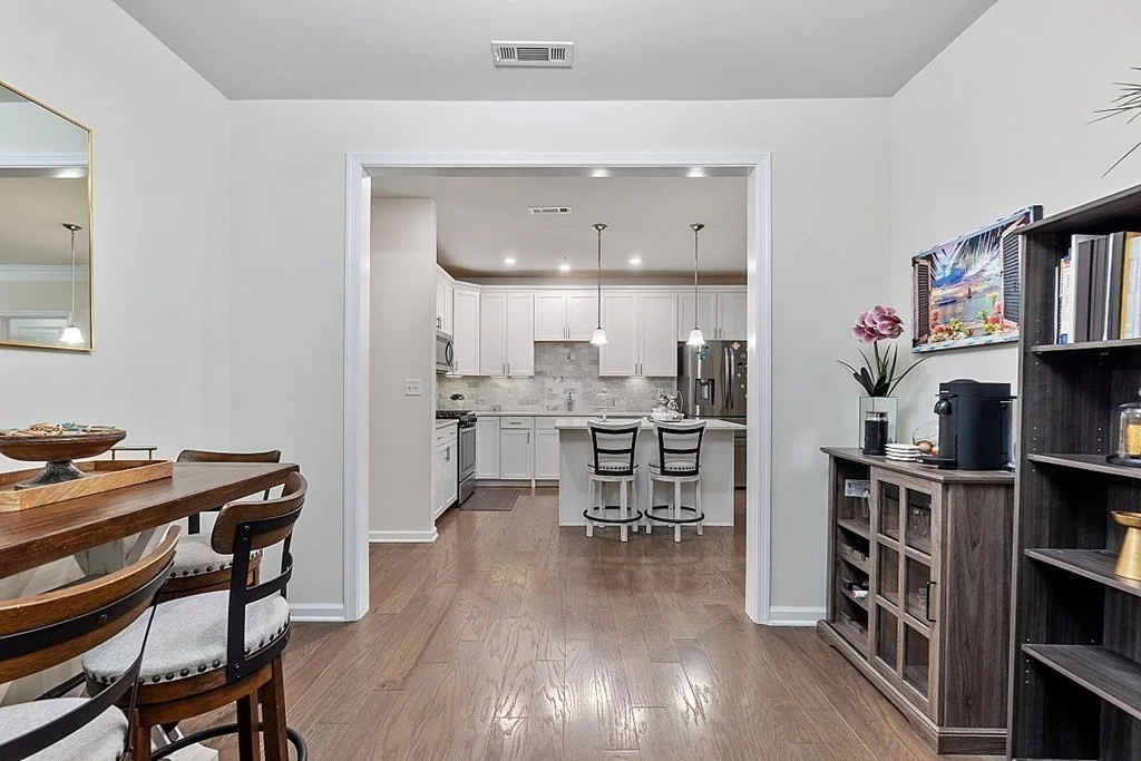 120 University Ave, Westwood