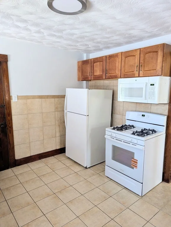 6 Violante St, Mattapan