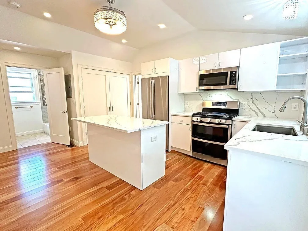 32 Salisbury Rd, Newton