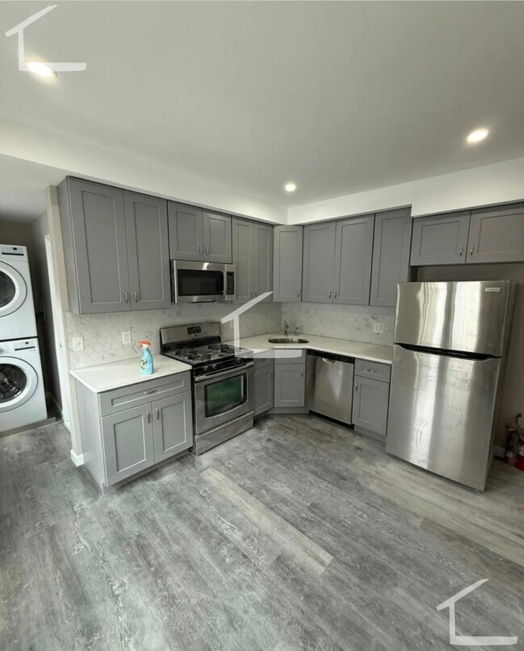 16 Long Ave, Allston