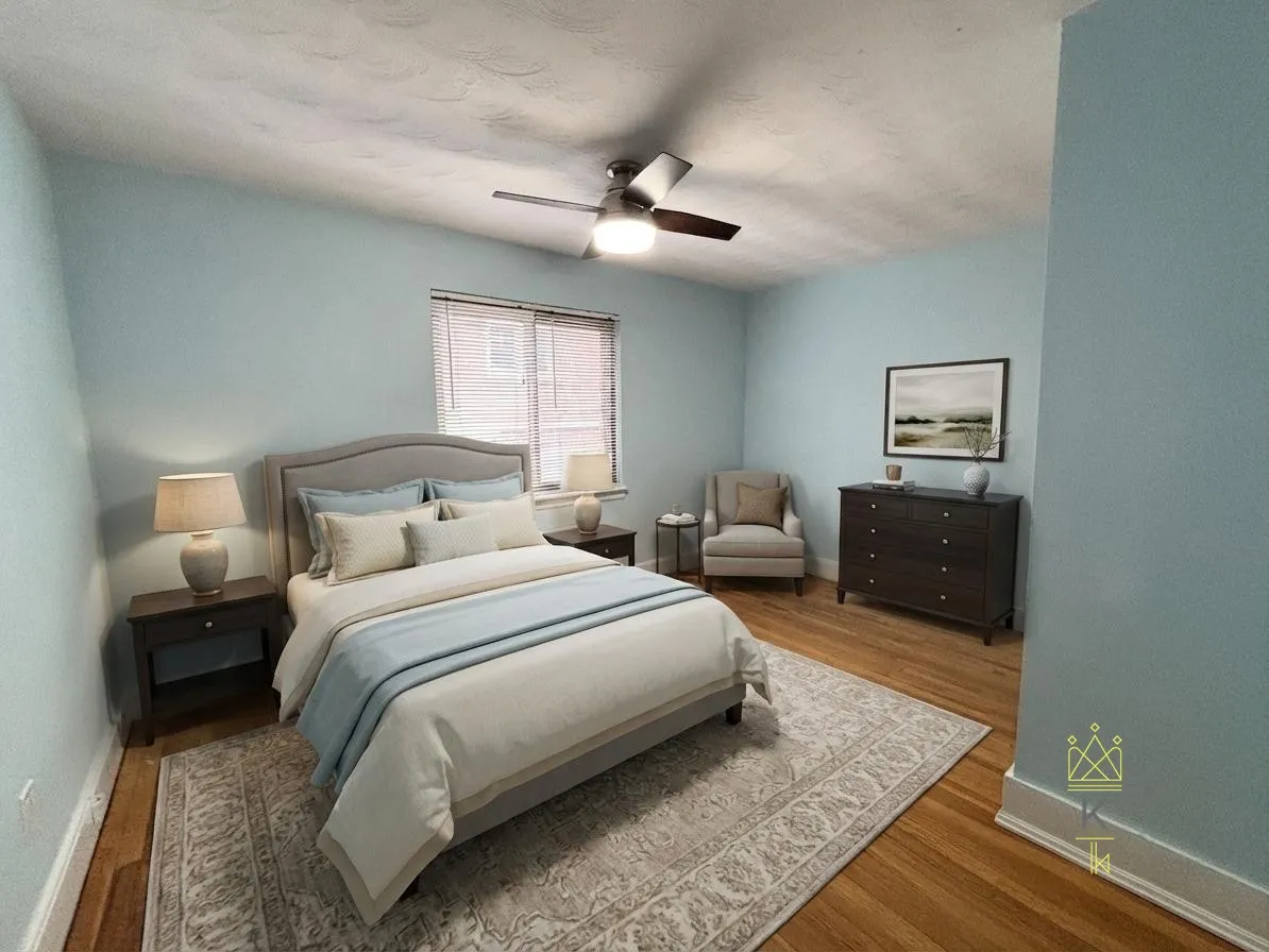 9 Reservoir Rd, Chestnut Hill