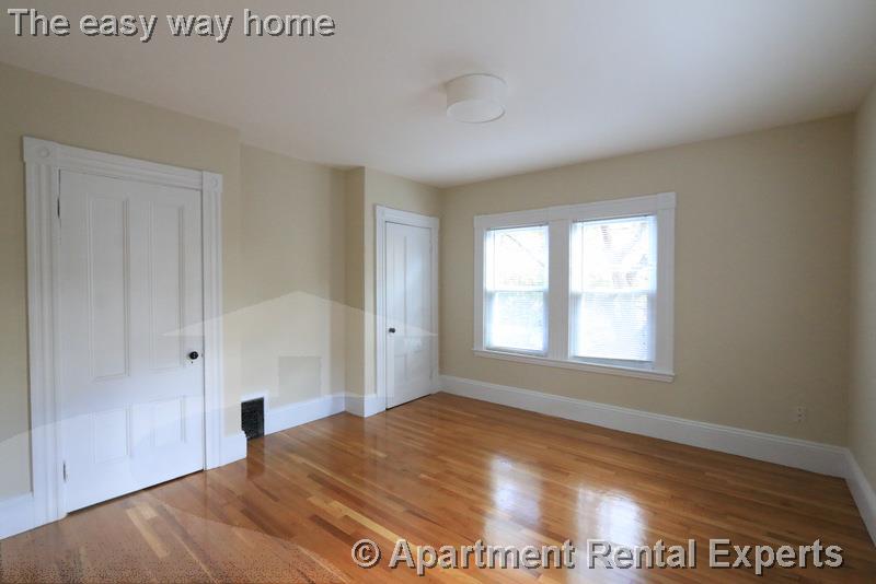 18 Chandler St, Davis Square