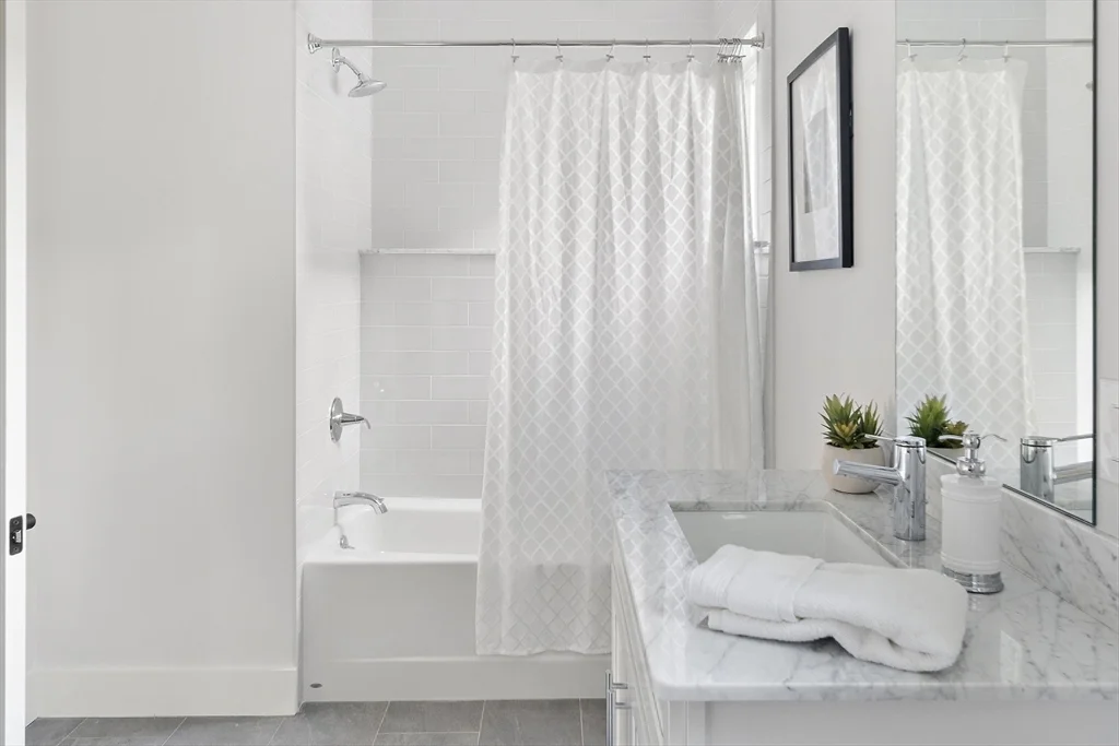 315 Pearl St, Cambridgeport