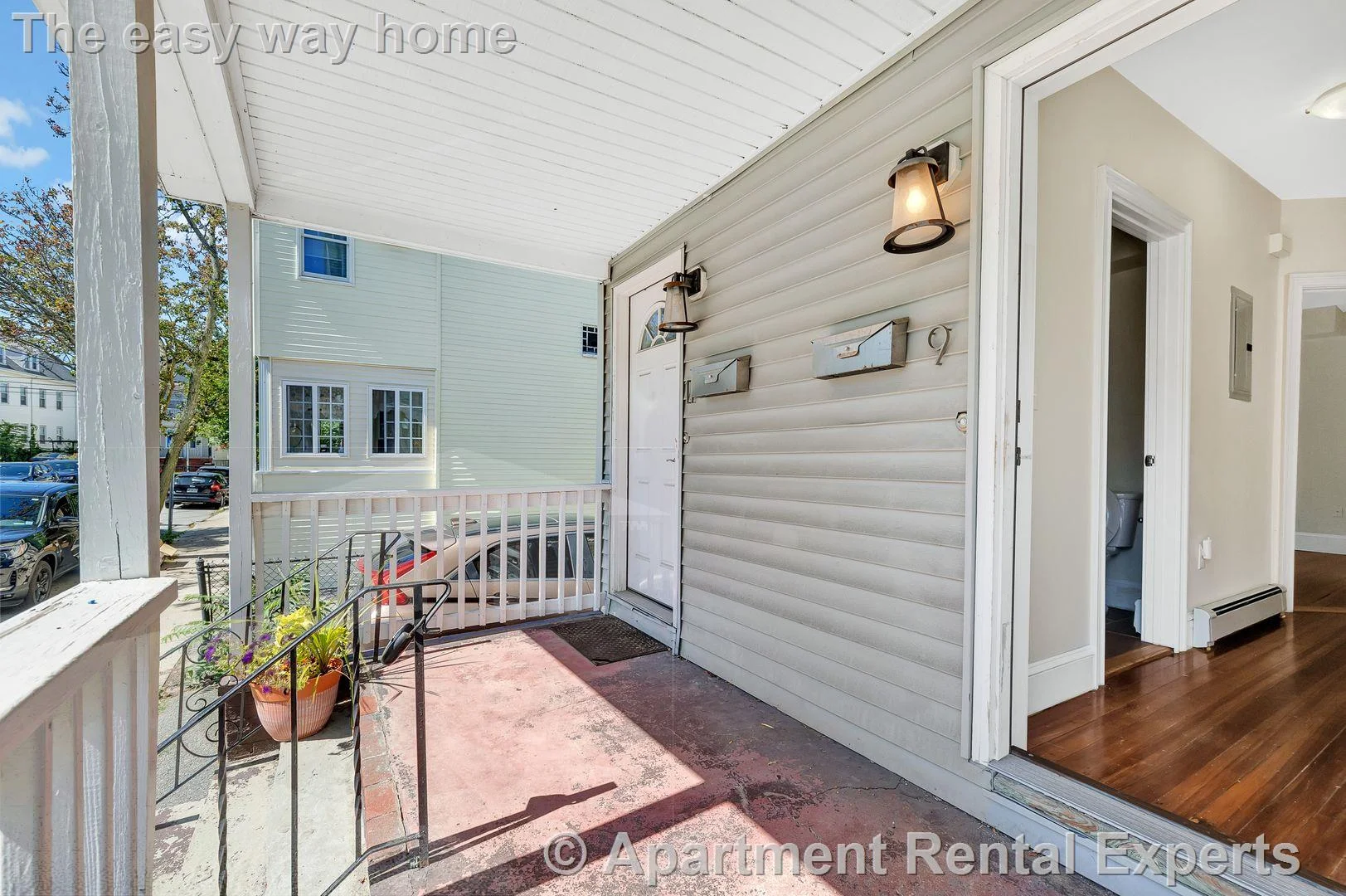 9-11 Winter Hill Rd, Magoun Square