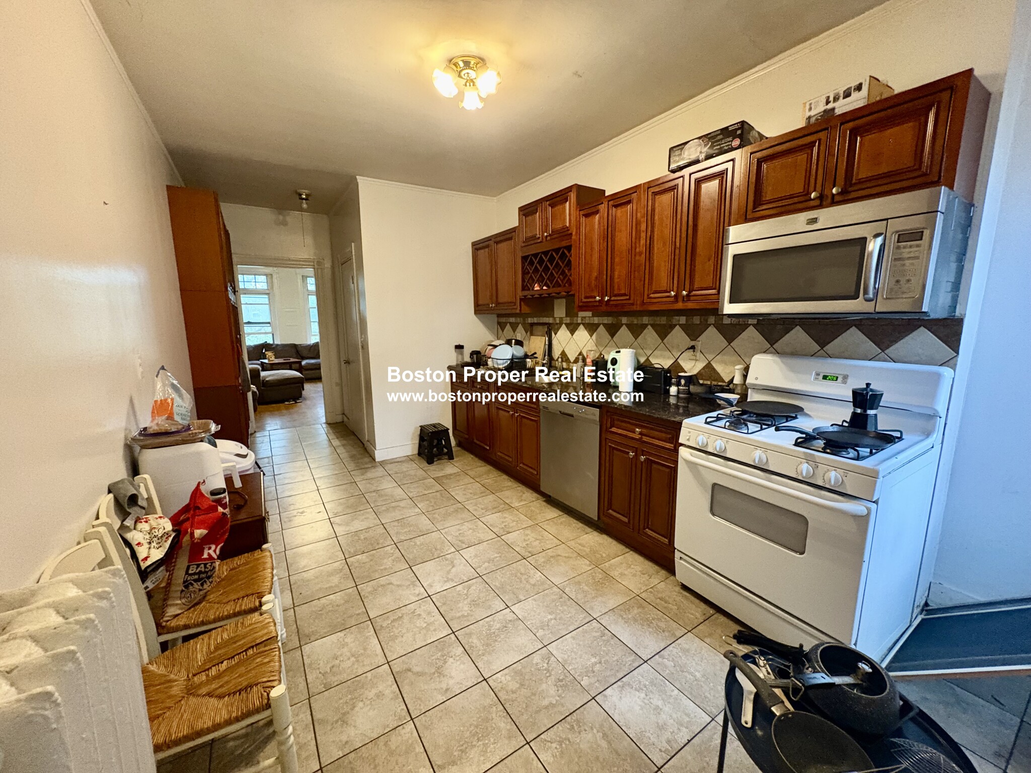 1911 Beacon St, Brookline