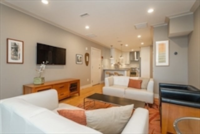 542 Dorchester Ave, South Boston