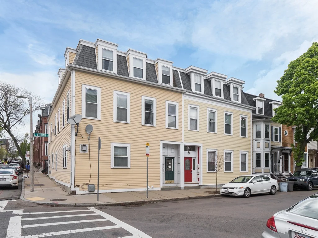546 East 8th St, South Boston