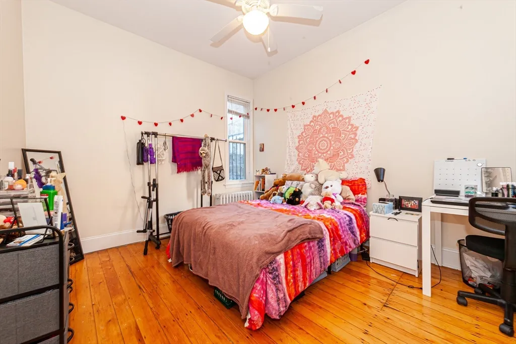 34 Delle Ave, Mission Hill