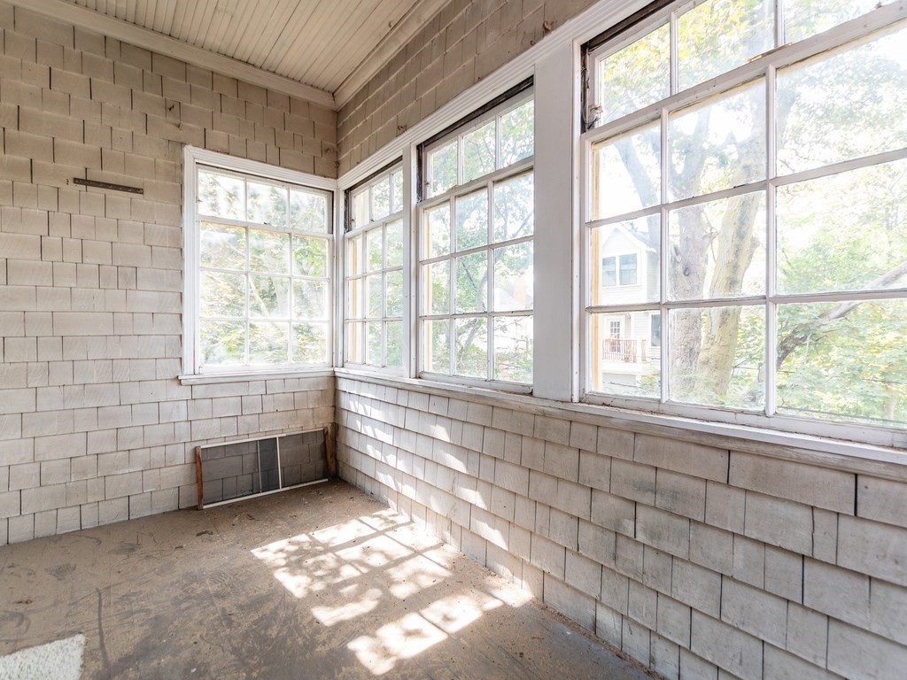 30 Stetson St, North Brookline