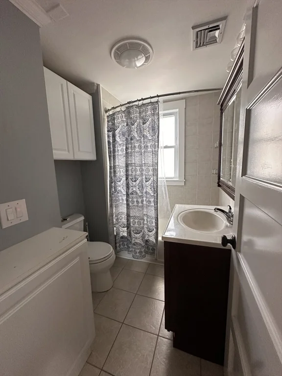 3 Westview Rd, Natick