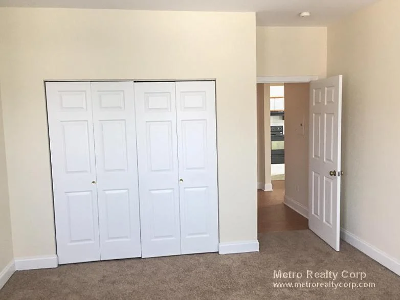 171 Harvard St, Coolidge Corner