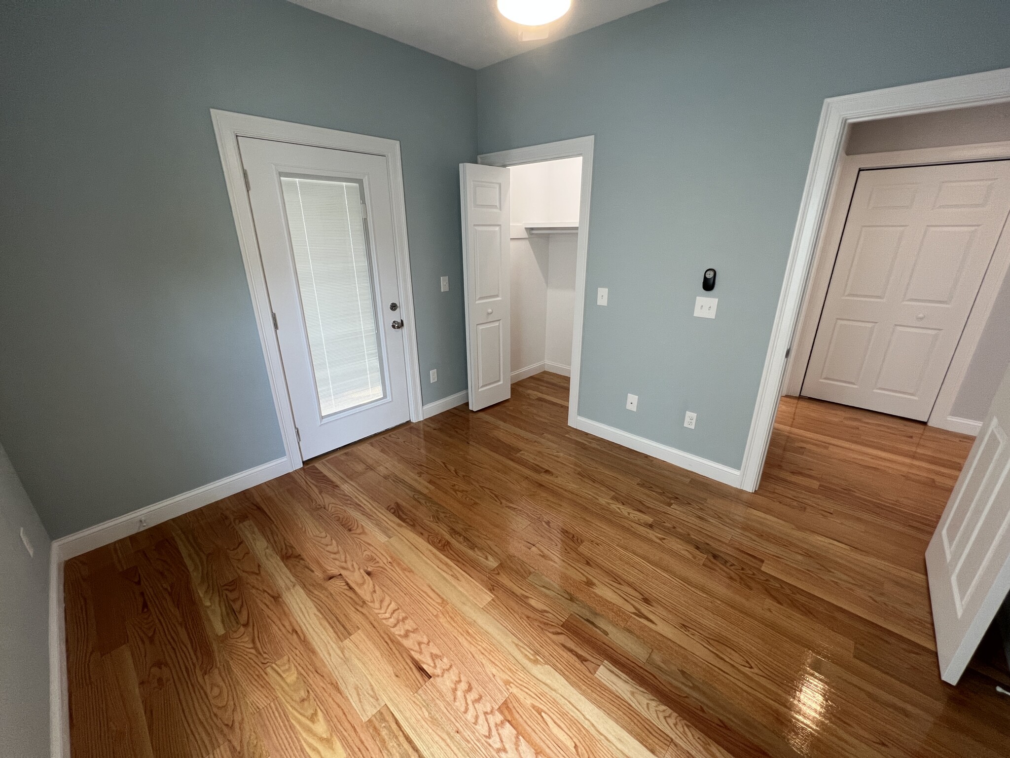 126 Cross St, East Somerville