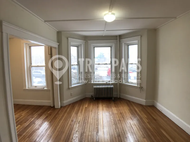 1179 Boylston St, Fenway