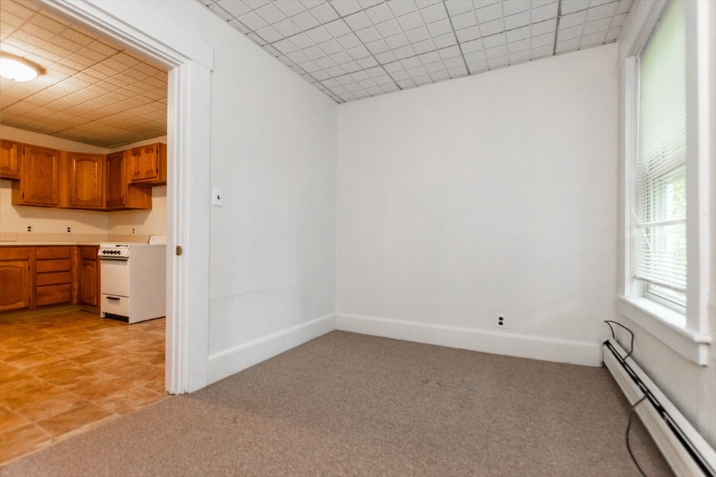 21-1 Spring St, Stoneham