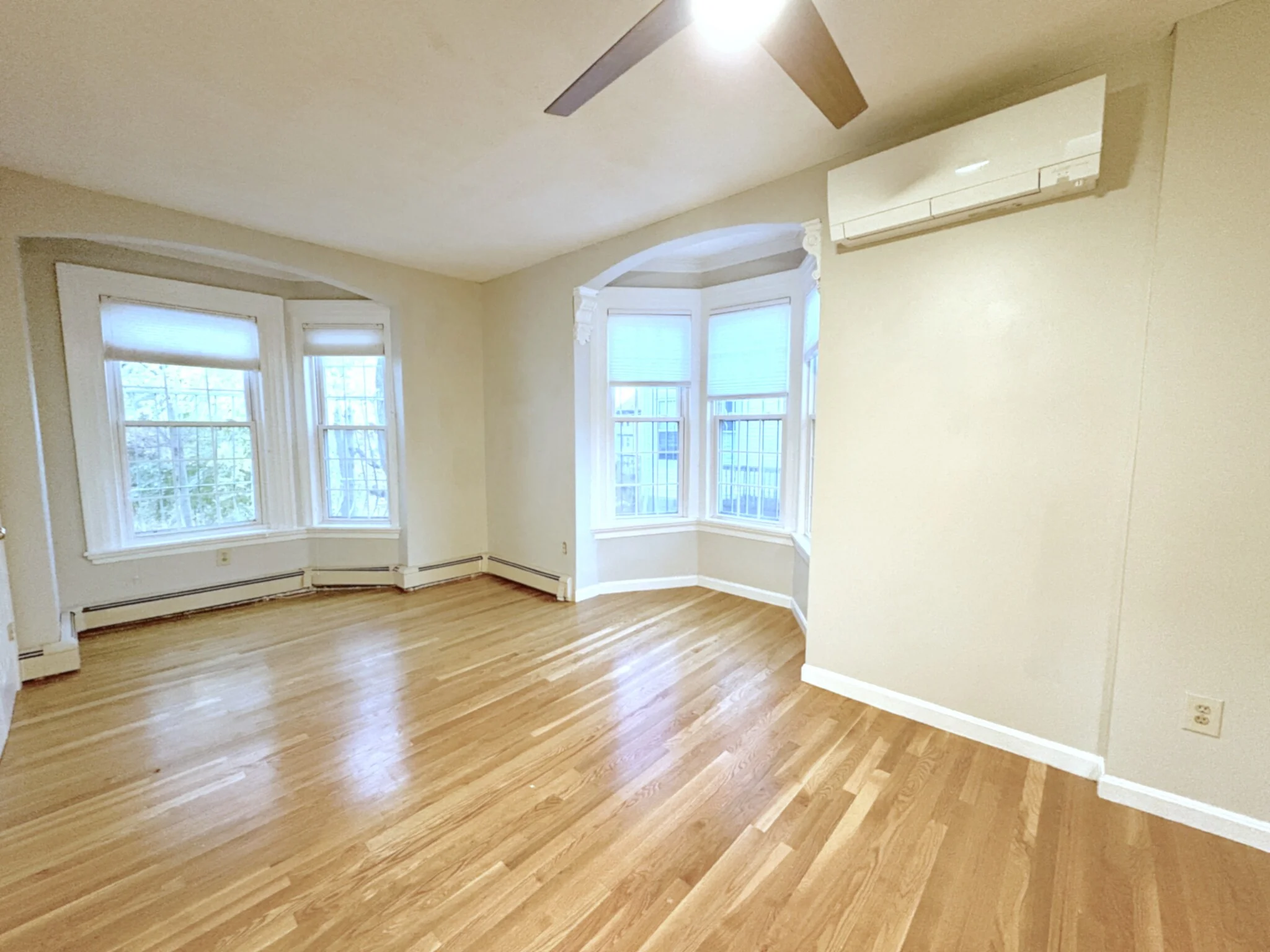 120 Highland St, Roxbury