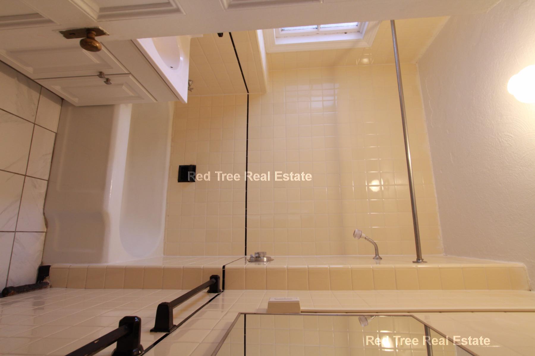 1223 Beacon St, Brookline