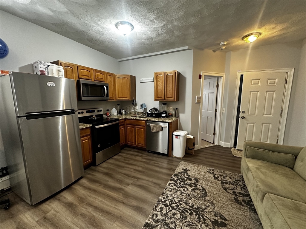 377 Broadway, Revere