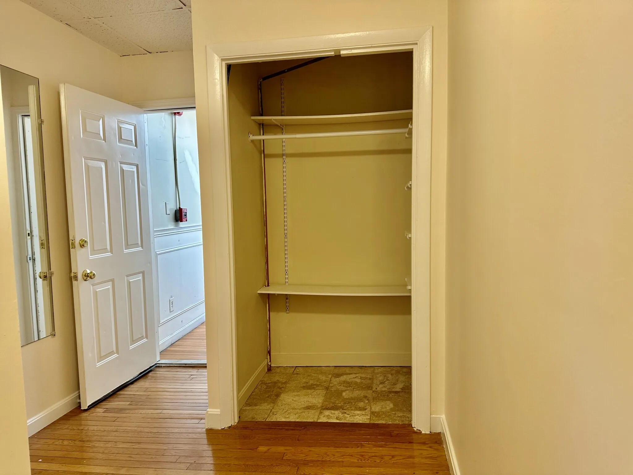 9 Bowdoin St, Beacon Hill