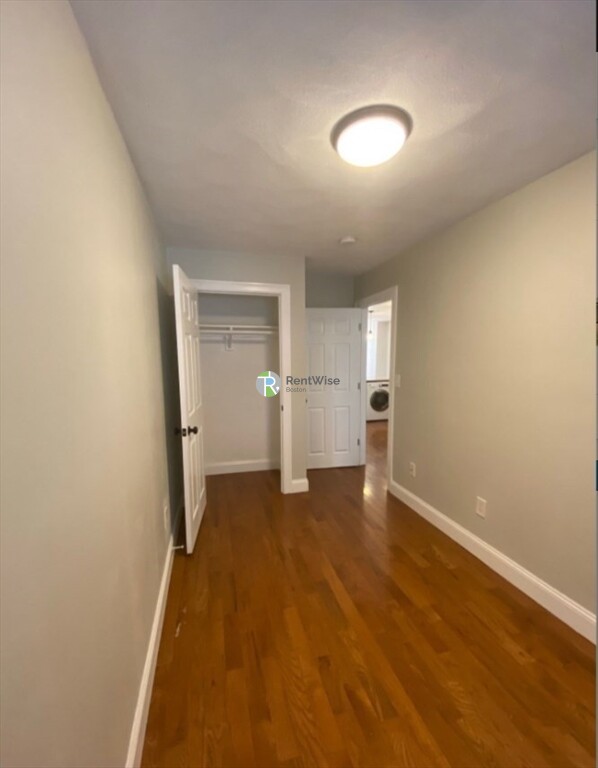 12 Chelsea Ter, East Boston