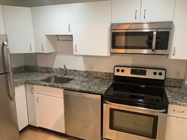 950 Massachusetts Ave, Central Square