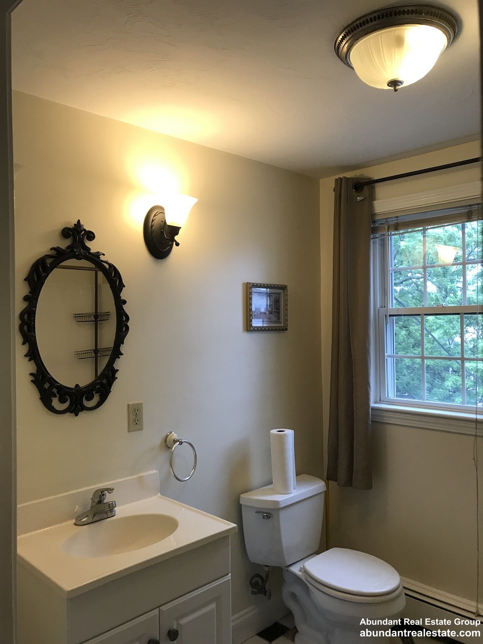 11 Dell Ave, Medford