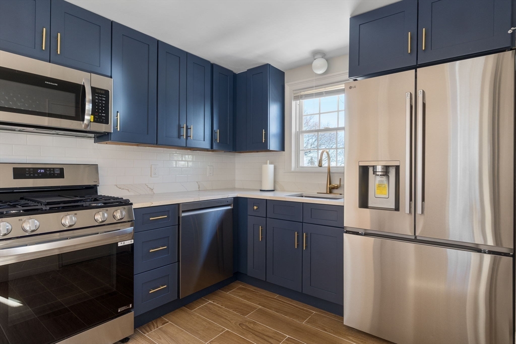 34 Weeks Ave, Roslindale