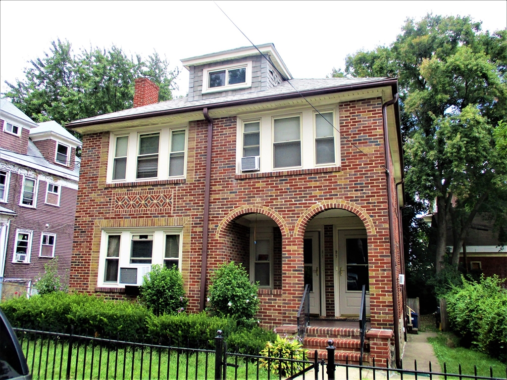 27 Ridgemont St, Allston