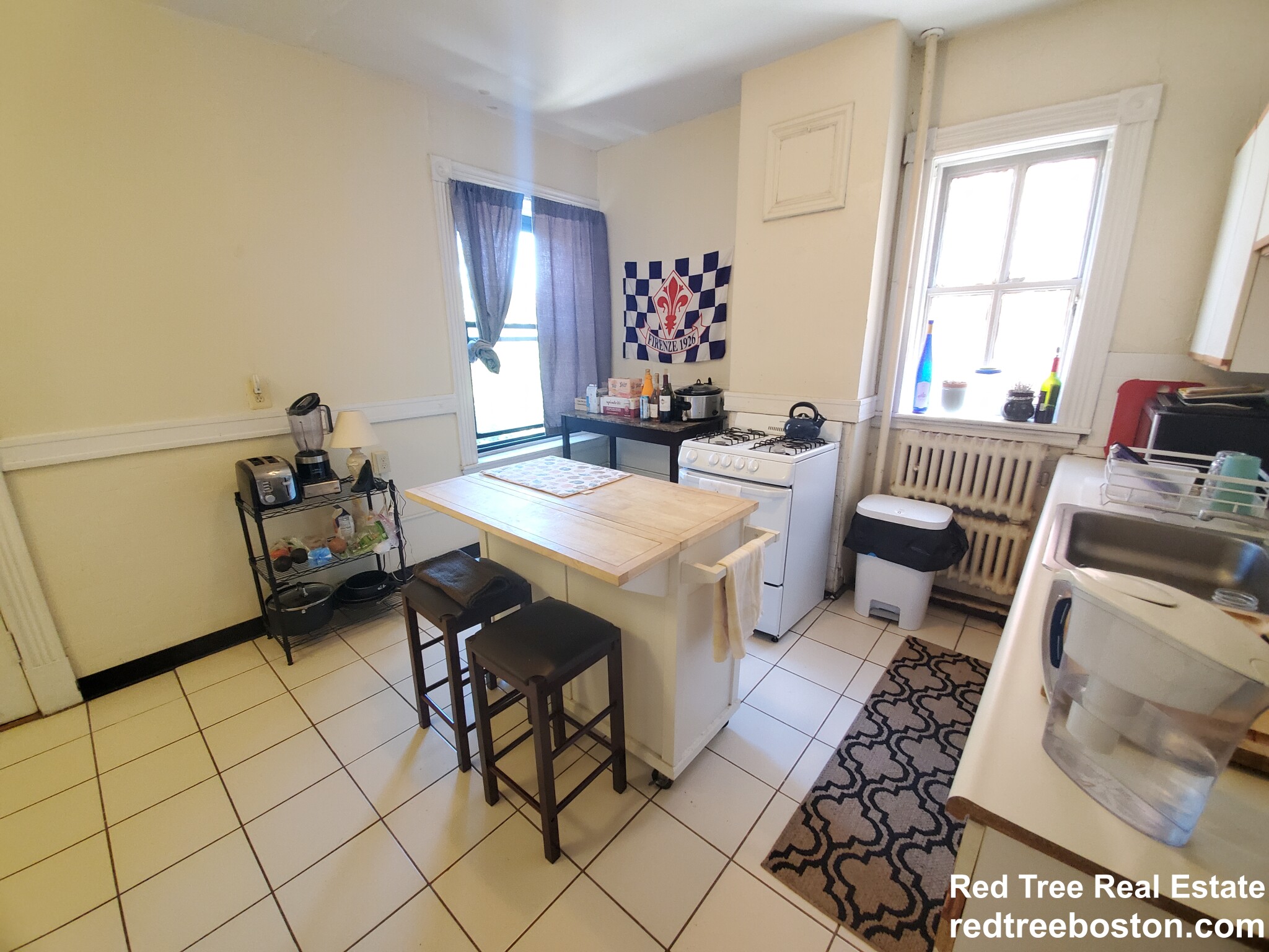 1688 Beacon St, Brookline