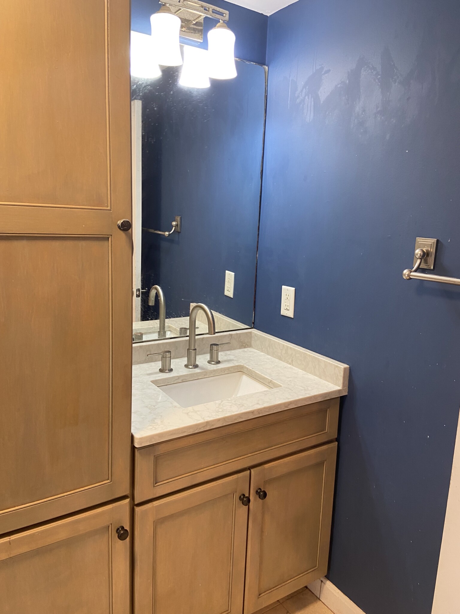 240 Paris St, East Boston