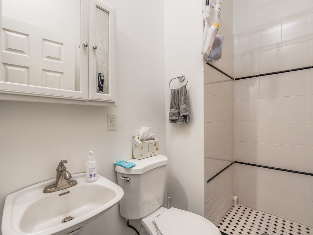 30 Gloucester St, Boston