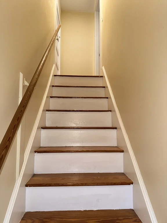 20 Chestnut St, Natick