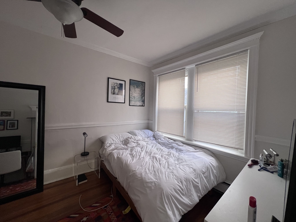 26 Irving St, Beacon Hill