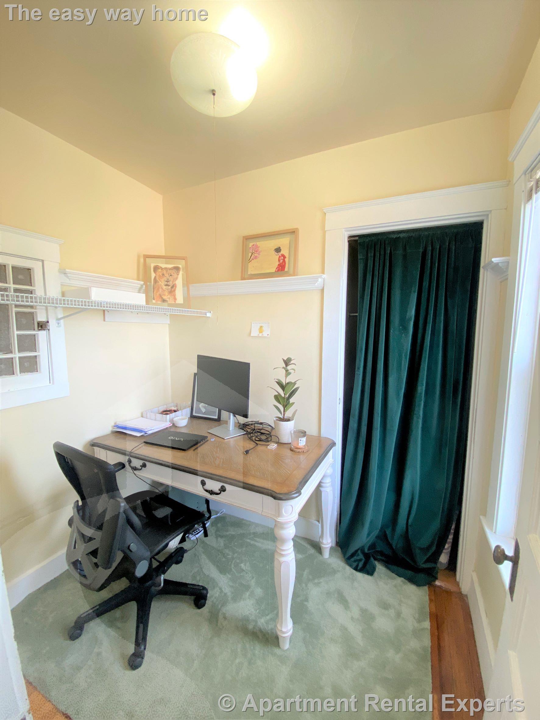 258 Belmont St, Watertown Center