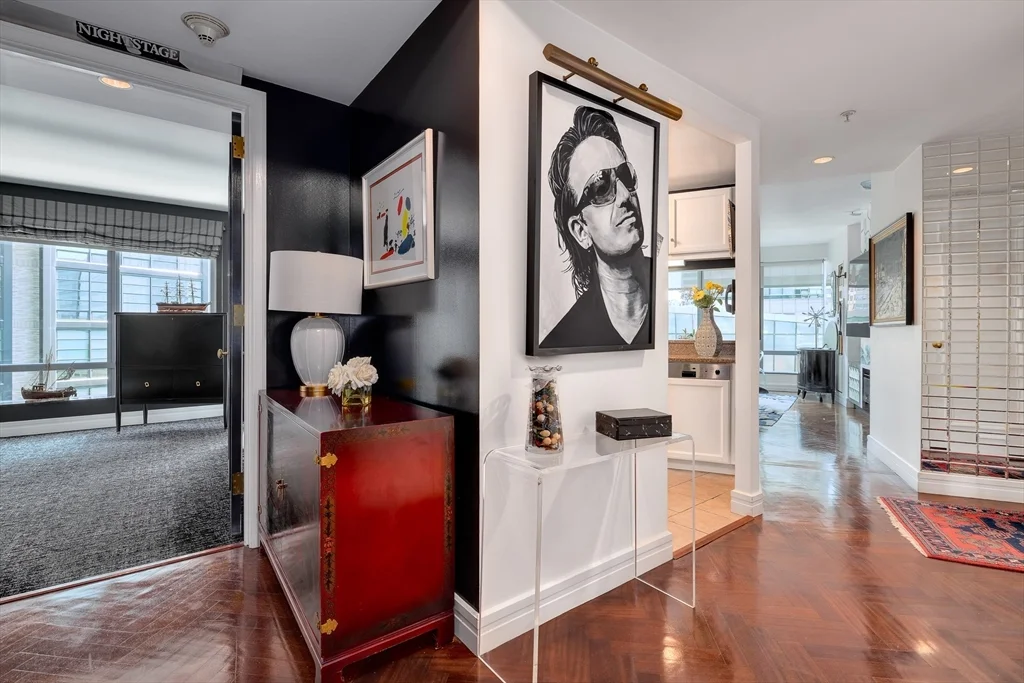 1 Avery St, Downtown