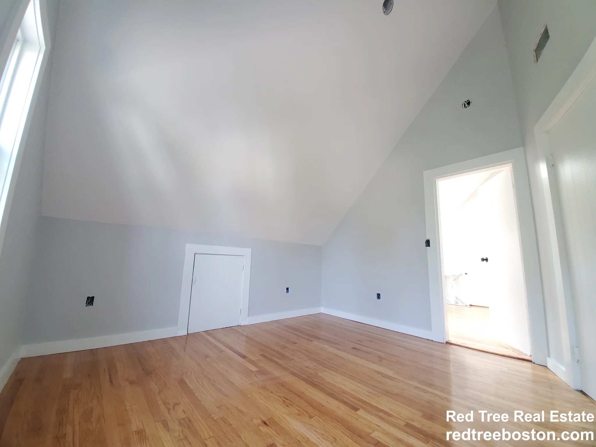 72 Marshall St, Medford