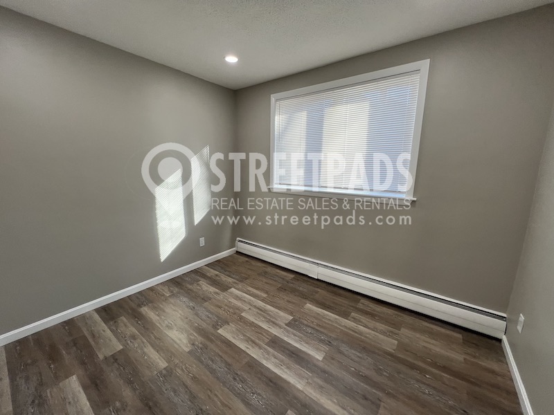 50 Evergreen St, Jamaica Plain