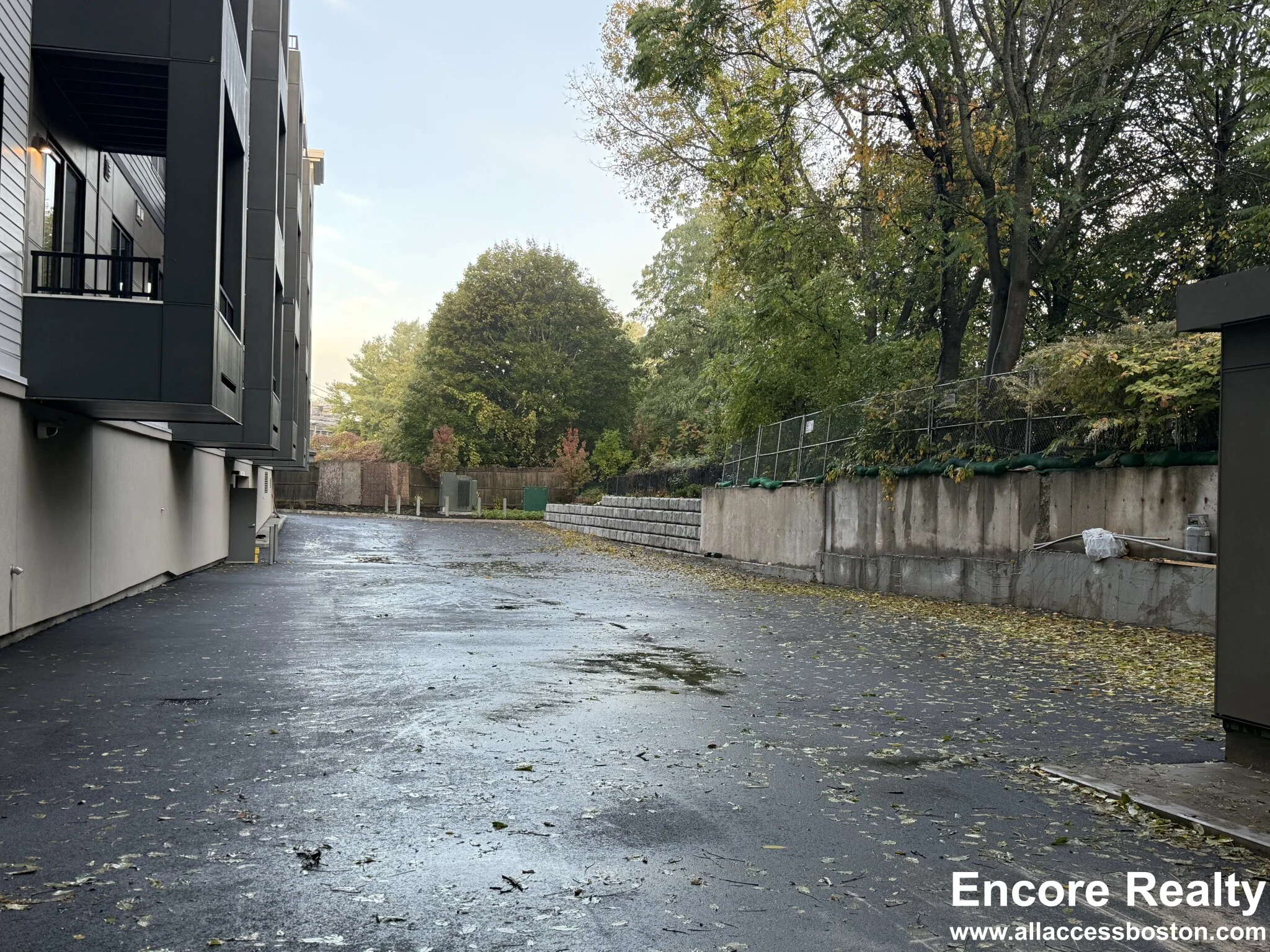 199 Gardner St, West Roxbury